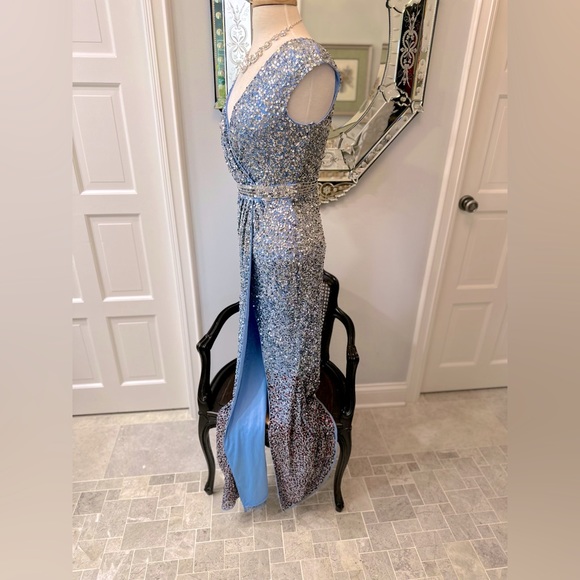 NWT Mac Duggal Gorgeous Blue Goddess Sexy Seqin To The Floor High Slit Gown - Picture 14 of 16